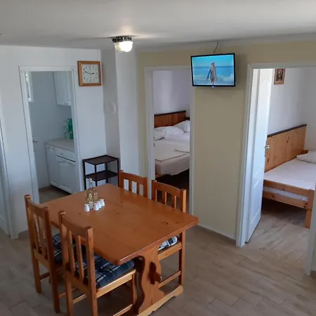 Robinson House With Sea View, Terrace * Tkon