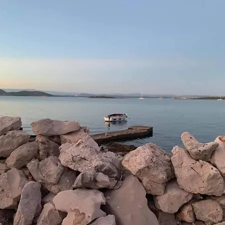 بيت للعطل Robinson House With Sea View, Terrace *