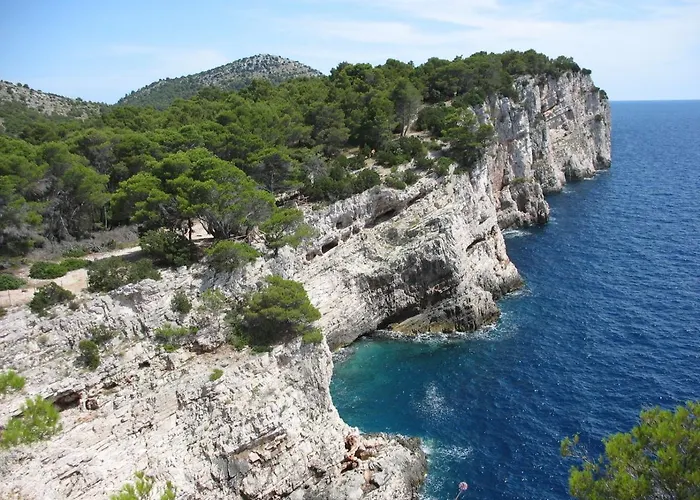 Robinson House With Sea View, Terrace * Tkon