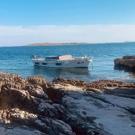 Robinson House With Sea View, Terrace Nyaraló Tkon