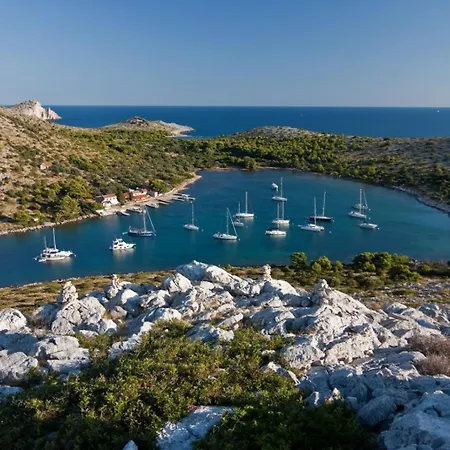 Robinson House With Sea View, Terrace * Tkon