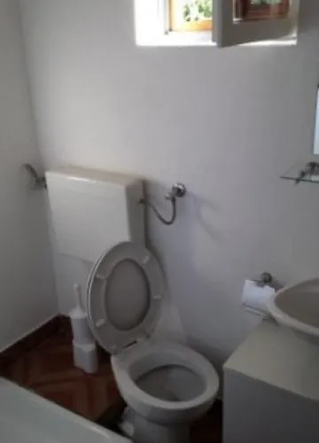 Robinson House With Sea View, Terrace Σπίτι διακοπών *