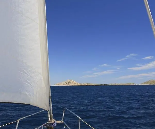 Robinson House With Sea View, Terrace *