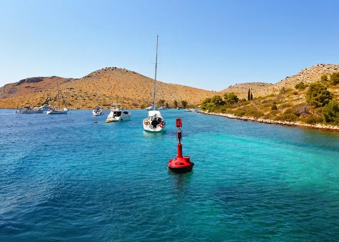 Σπίτι διακοπών Robinson House With Sea View, Terrace *