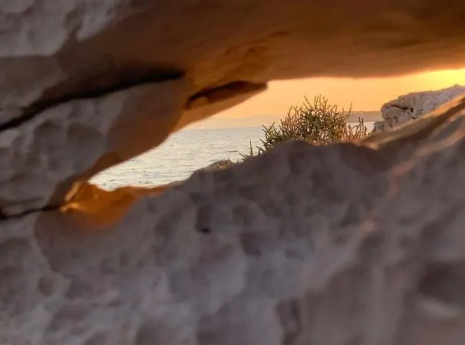 Robinson House With Sea View, Terrace Tkon