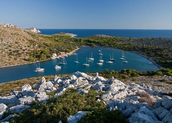 Robinson House With Sea View, Terrace * Tkon